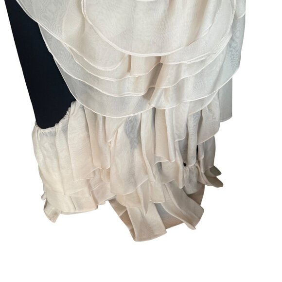 Andreas Fashions L.A.  Strapless Ball Gown  With Ruffled Flower Design Size M - Picture 7 of 9